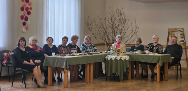 Rokdarbu kopa "Dzīpariņš"